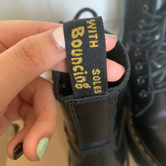 dr martens- jadon platform authentic leather boots - Picture 10 of 15